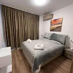 Apartamento уют,спокойствие,сигурност на метри от плажа
