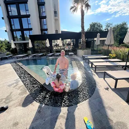 уют,спокойствие,сигурност на метри от плажа Apartamento