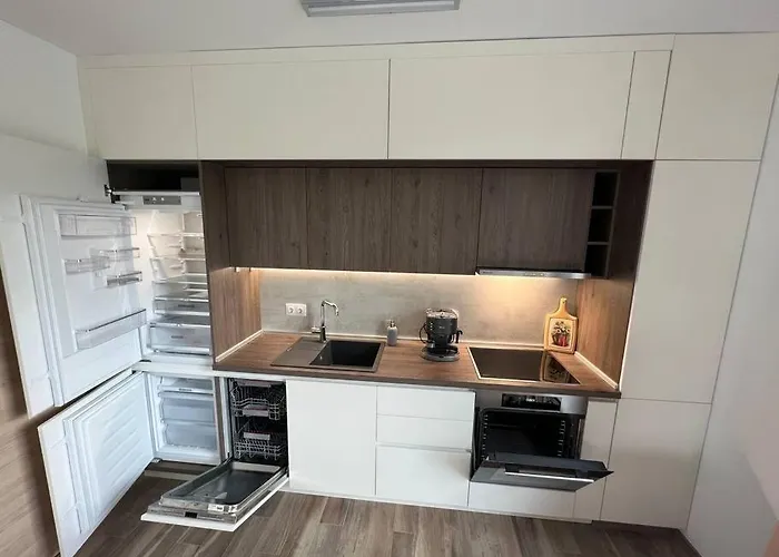 уют,спокойствие,сигурност на метри от плажа Apartamento Saints Constantine and Helena