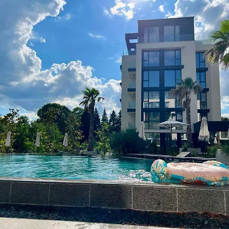 уют,спокойствие,сигурност на метри от плажа * Sveti Konstantin